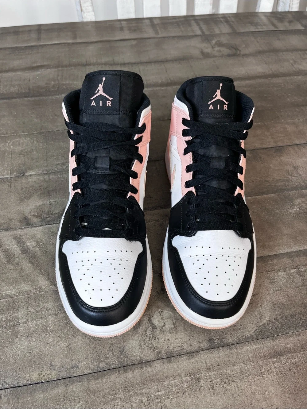 Nike Air Jordan 1 Mid Crimson Tint White Black Sz 8